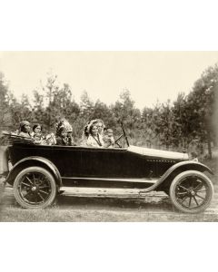 Phillip Wildshoe & Family in their Chalmers Automobile - Palmer