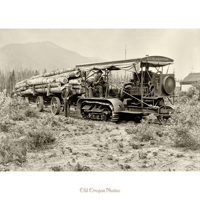 Logging - 1913 Holt Track-type Tractor Hauling Logs