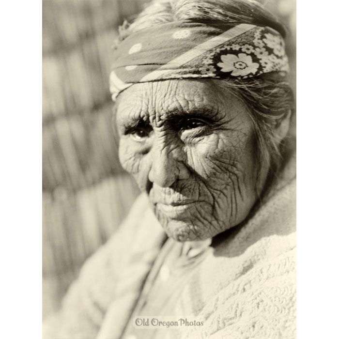 Old Klamath Woman - Curtis