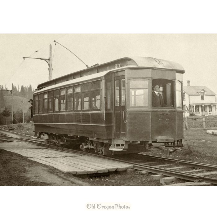 Willamette Falls Railway Car at Willamette