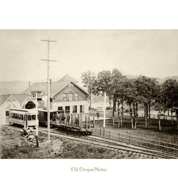 Willamette Falls Railway, Depot and Sheds