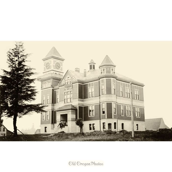 New Coos County Court House - Stauff