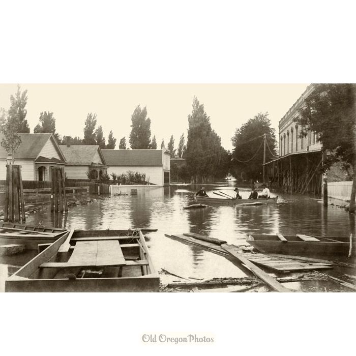 1894 Flood at The Dalles, Residential Area - Herrin