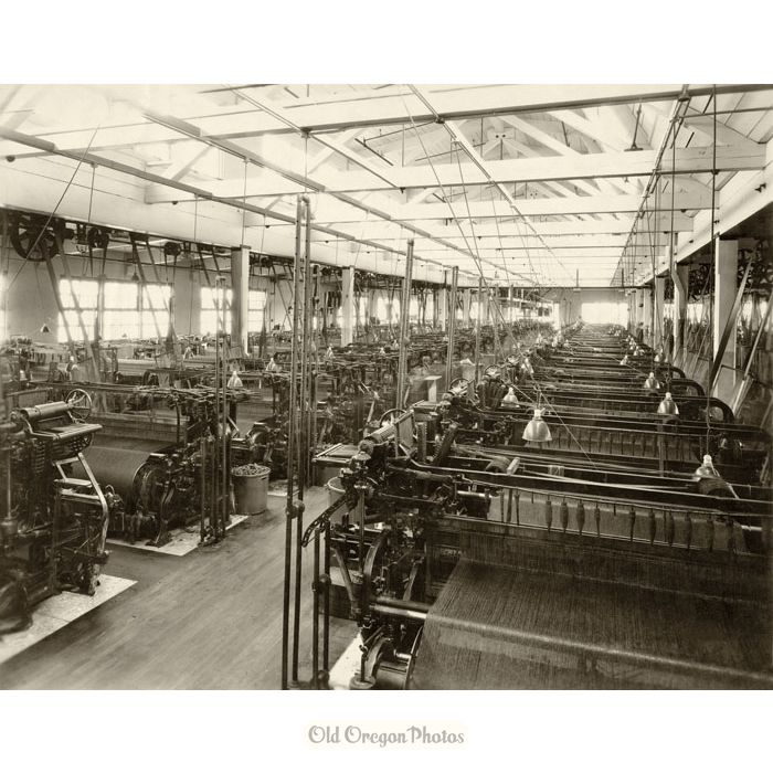 Weave Room, Oregon City Woolen Mills