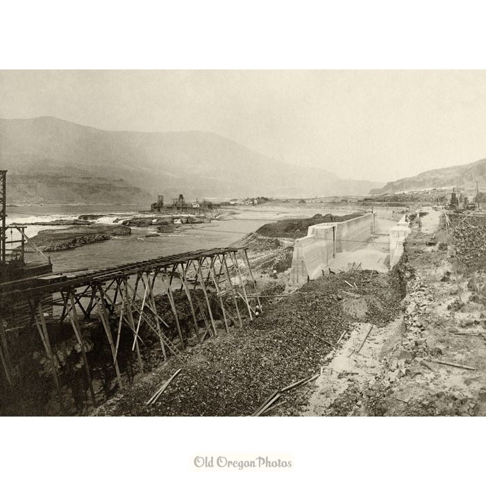 Building the Dalles - Celilo Canal - Velarde