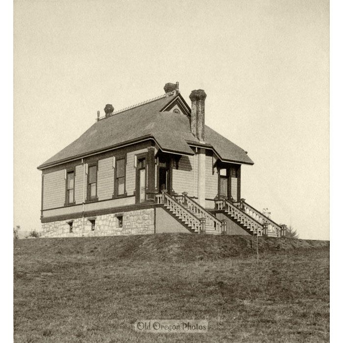 Oregon Agricultural College Experiment Station - Crawford