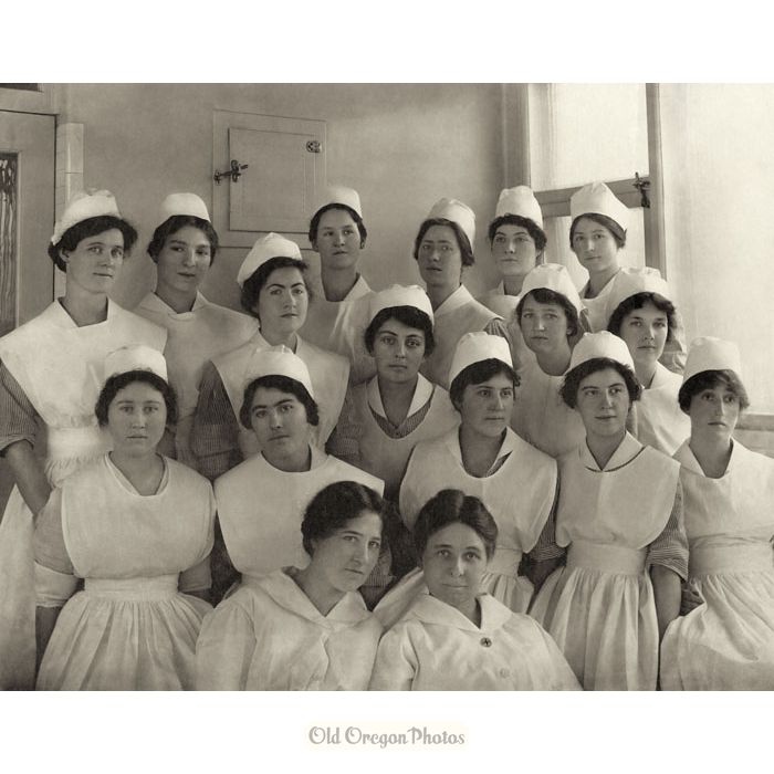 Nursing Students, The Dalles General Hospital - Gifford