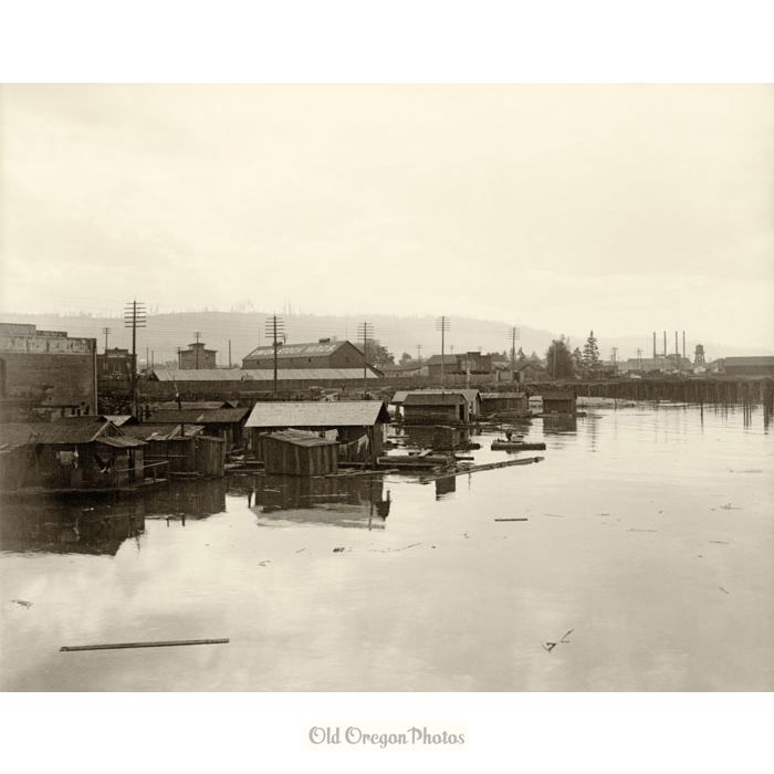 Houseboats at Portland's First Stockyards - Indahl