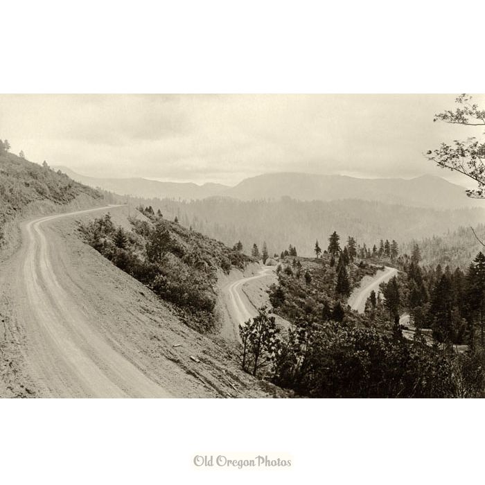 Switchbacks Between Grants Pass & Crescent City - Patterson