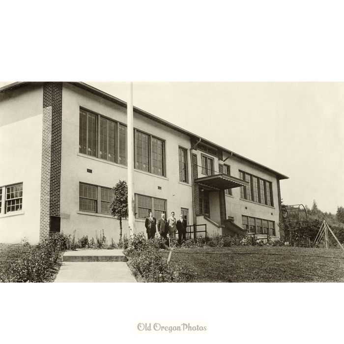 The Second Bolton School, West Linn