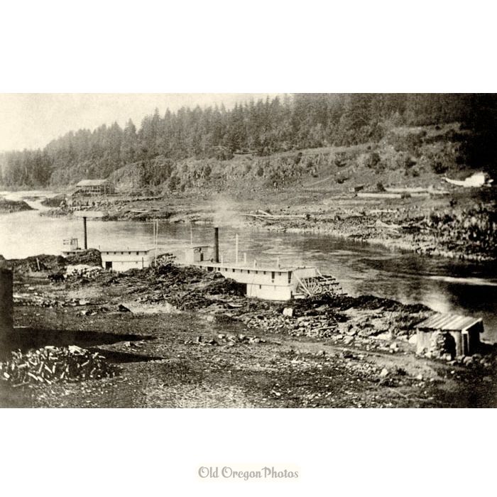 Steamboats Rival and Alert at Willamette Falls