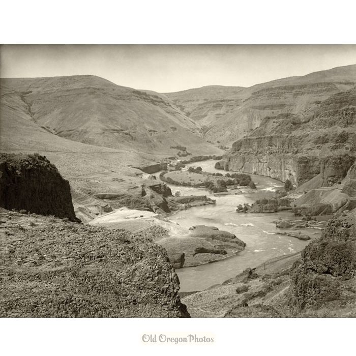 Deschutes River at Twin Crossings - Weister