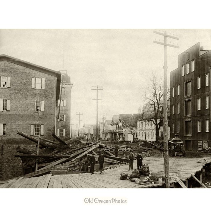 Cleaning Up After the 1890 Flood, Oregon City - Prier