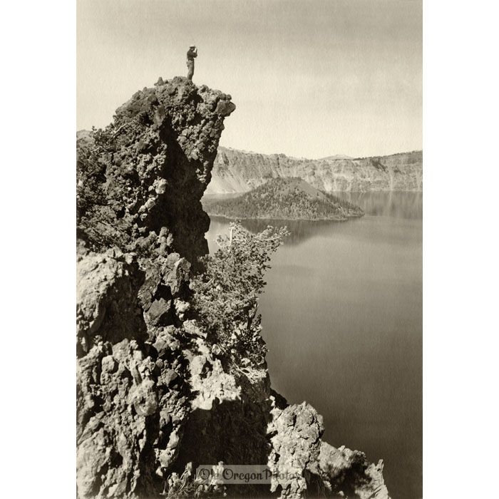 Cliffs of Garfield Peak, Crater Lake - Fred Kiser